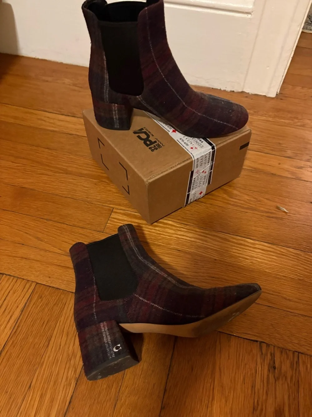 Coach Women's Burgundy Plaid Chelsea Ankle Boots - Picture 4 of 4